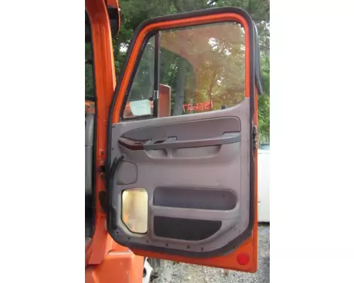 FREIGHTLINER CENTURY 120 DOOR ASSEMBLY, FRONT