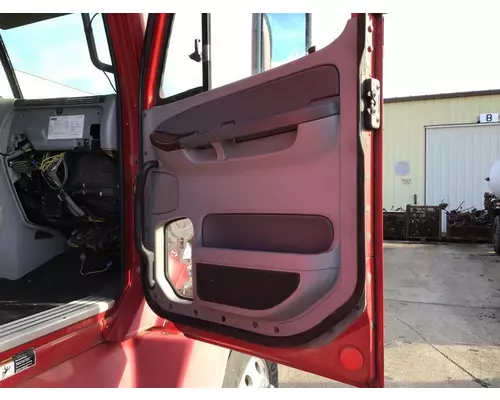 FREIGHTLINER CENTURY 120 DOOR ASSEMBLY, FRONT