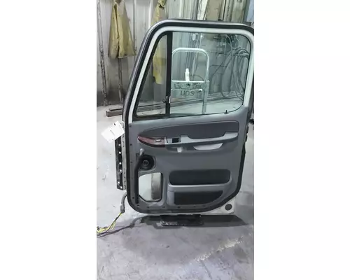 FREIGHTLINER CENTURY 120 DOOR ASSEMBLY, FRONT