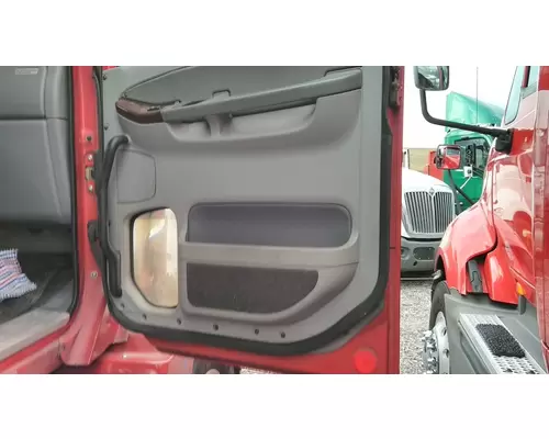 FREIGHTLINER CENTURY 120 DOOR ASSEMBLY, FRONT