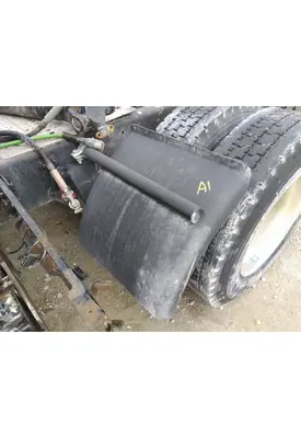 FREIGHTLINER CENTURY 120 FENDER, QUARTER/HALF REAR