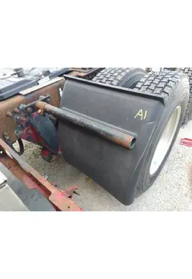 FREIGHTLINER CENTURY 120 FENDER, QUARTER/HALF REAR