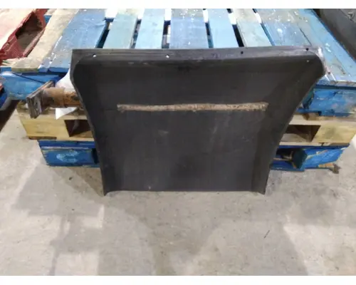 FREIGHTLINER CENTURY 120 FENDER, QUARTERHALF REAR