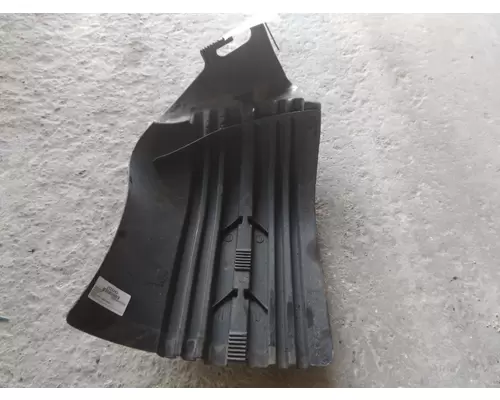 FREIGHTLINER CENTURY 120 FENDER, SPLASH SHIELDGUARD