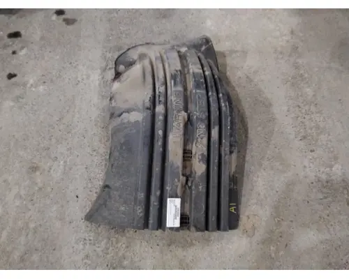 FREIGHTLINER CENTURY 120 FENDER, SPLASH SHIELDGUARD