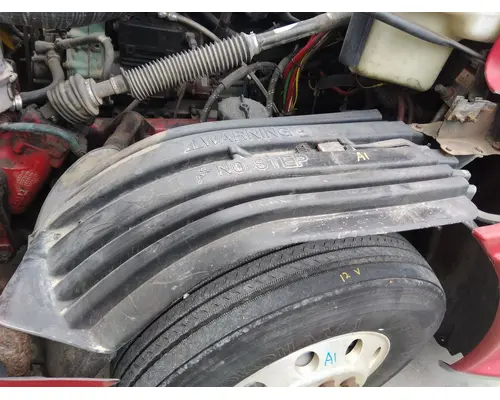 FREIGHTLINER CENTURY 120 FENDER, SPLASH SHIELDGUARD