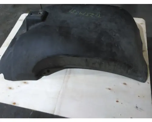 FREIGHTLINER CENTURY 120 FENDER, SPLASH SHIELDGUARD