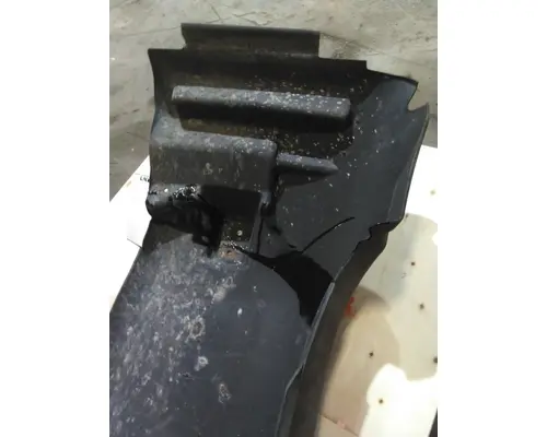 FREIGHTLINER CENTURY 120 FENDER, SPLASH SHIELDGUARD