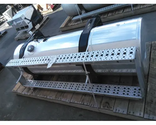 FREIGHTLINER CENTURY 120 FUEL TANK