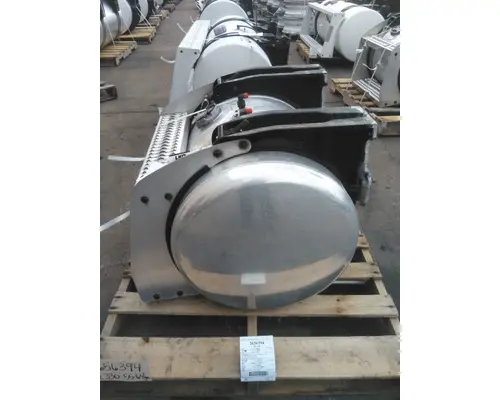 FREIGHTLINER CENTURY 120 FUEL TANK