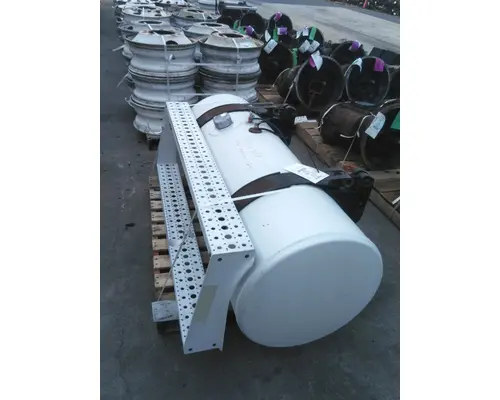 FREIGHTLINER CENTURY 120 FUEL TANK