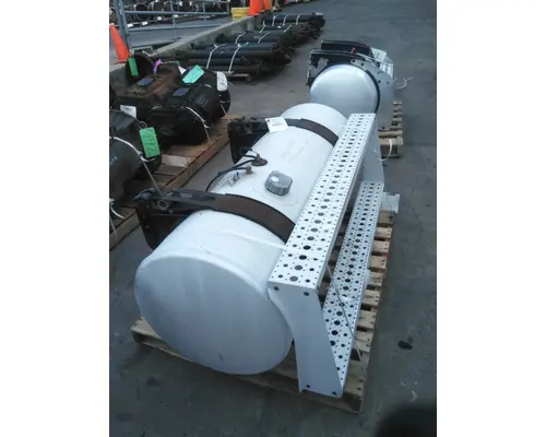 FREIGHTLINER CENTURY 120 FUEL TANK