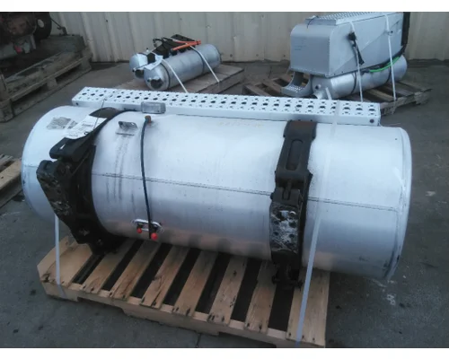 FREIGHTLINER CENTURY 120 FUEL TANK