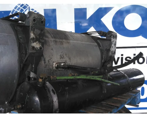 FREIGHTLINER CENTURY 120 FUEL TANK