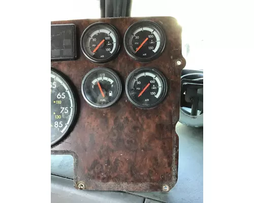 FREIGHTLINER CENTURY 120 GAUGE CLUSTER