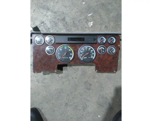FREIGHTLINER CENTURY 120 GAUGE CLUSTER