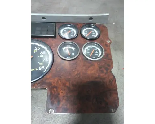 FREIGHTLINER CENTURY 120 GAUGE CLUSTER