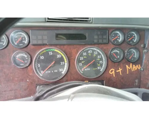 FREIGHTLINER CENTURY 120 GAUGE CLUSTER