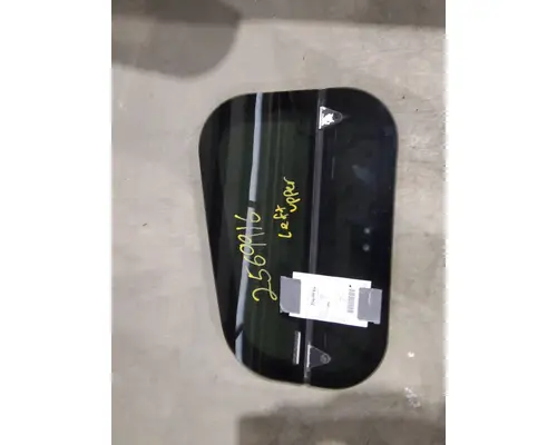 FREIGHTLINER CENTURY 120 GLASS, SLEEPER