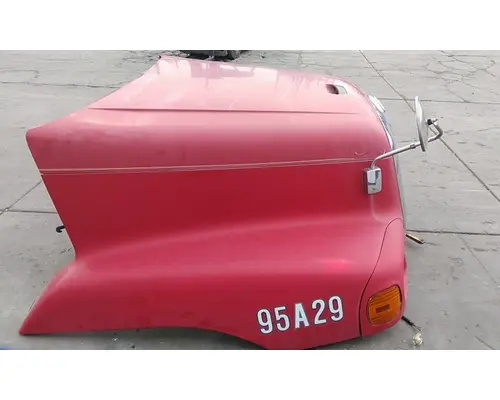 FREIGHTLINER CENTURY 120 HOOD