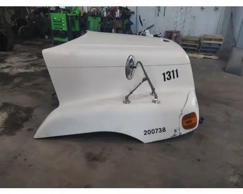 FREIGHTLINER CENTURY 120 HOOD