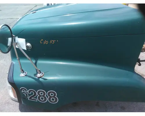 FREIGHTLINER CENTURY 120 HOOD