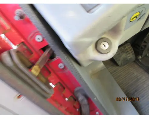 FREIGHTLINER CENTURY 120 IGNITION SWITCH
