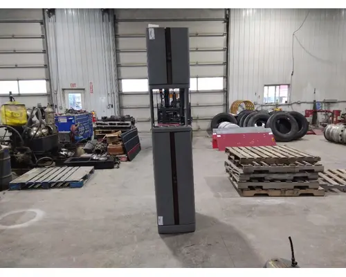 FREIGHTLINER CENTURY 120 INTERIOR CABINET