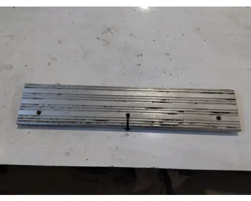 FREIGHTLINER CENTURY 120 INTERIOR PARTS, MISC.