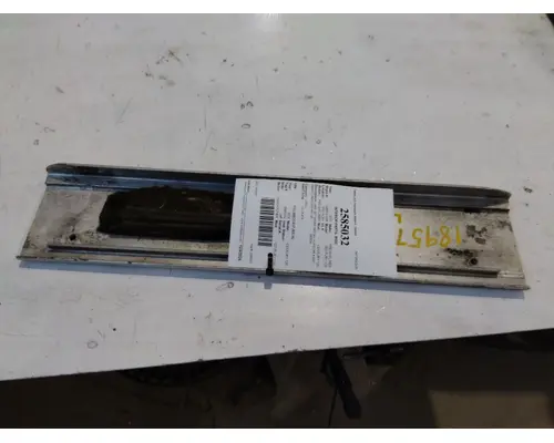 FREIGHTLINER CENTURY 120 INTERIOR PARTS, MISC.