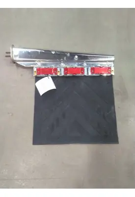 FREIGHTLINER CENTURY 120 MUD FLAP HANGER