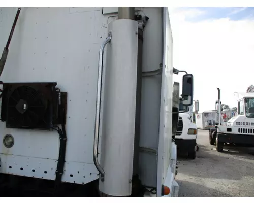 FREIGHTLINER CENTURY 120 MUFFLER SHIELD