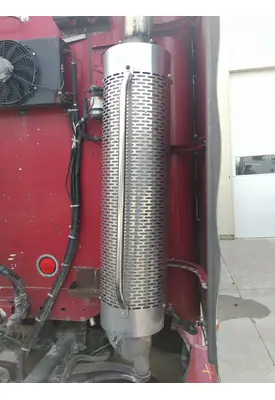 FREIGHTLINER CENTURY 120 MUFFLER SHIELD