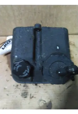 FREIGHTLINER CENTURY 120 POWER STEERING RESERVOIR