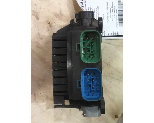 FREIGHTLINER CENTURY 120 POWERNET DISTRIBUTION BOX (PNDB)
