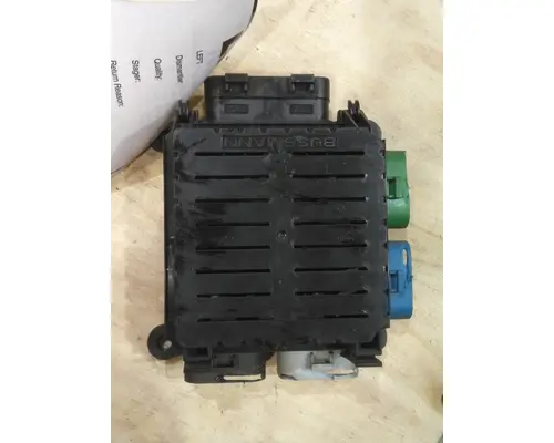 FREIGHTLINER CENTURY 120 POWERNET DISTRIBUTION BOX (PNDB)