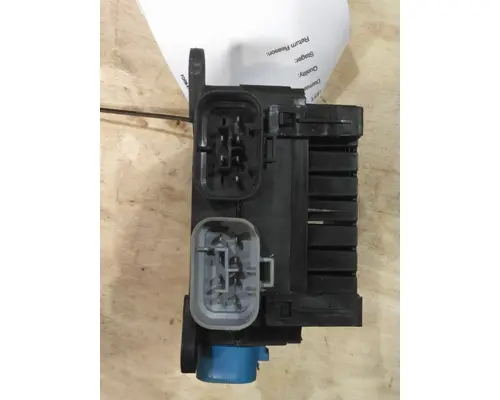FREIGHTLINER CENTURY 120 POWERNET DISTRIBUTION BOX (PNDB)