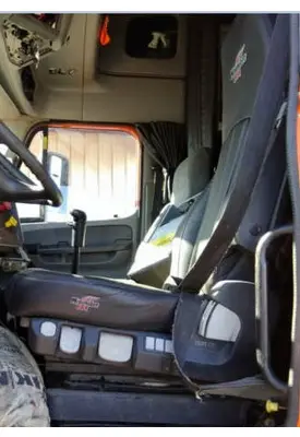 FREIGHTLINER CENTURY 120 SEAT, FRONT