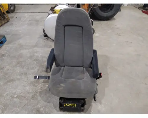 FREIGHTLINER CENTURY 120 SEAT, FRONT