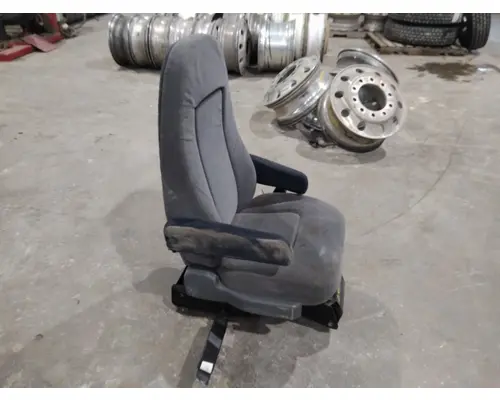 FREIGHTLINER CENTURY 120 SEAT, FRONT