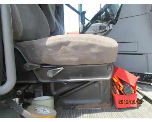 FREIGHTLINER CENTURY 120 SEAT, FRONT