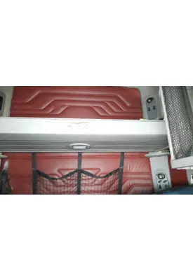 FREIGHTLINER CENTURY 120 SLEEPER BUNK