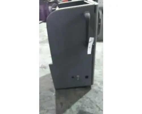 FREIGHTLINER CENTURY 120 SLEEPER CLOSET