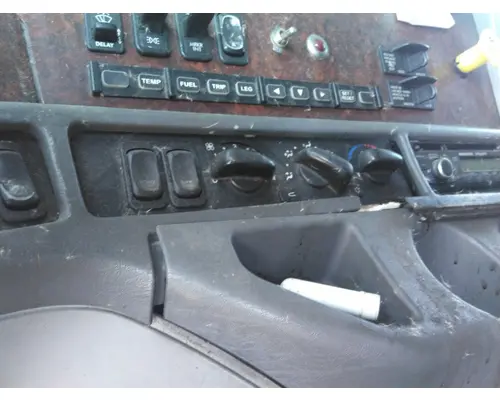 FREIGHTLINER CENTURY 120 TEMPERATURE CONTROL
