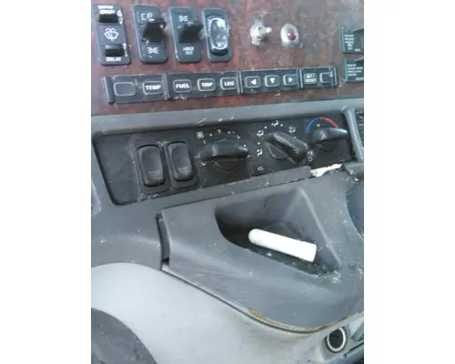 FREIGHTLINER CENTURY 120 TEMPERATURE CONTROL