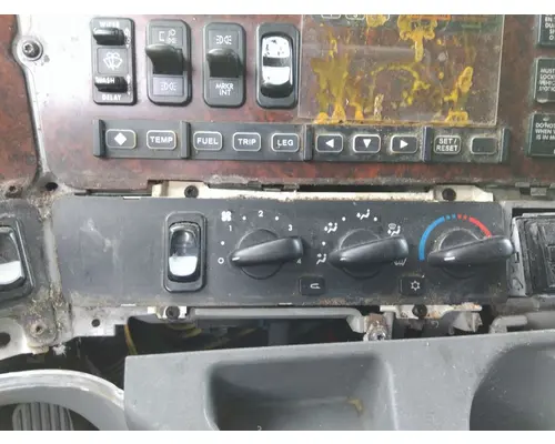 FREIGHTLINER CENTURY 120 TEMPERATURE CONTROL