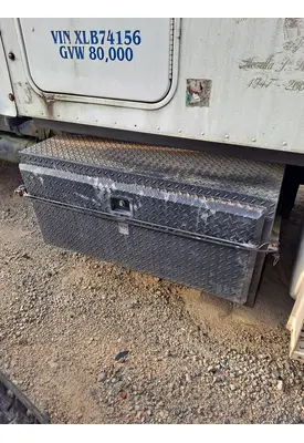 FREIGHTLINER CENTURY 120 TOOL BOX