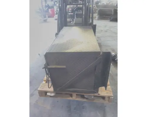 FREIGHTLINER CENTURY 120 TOOL BOX