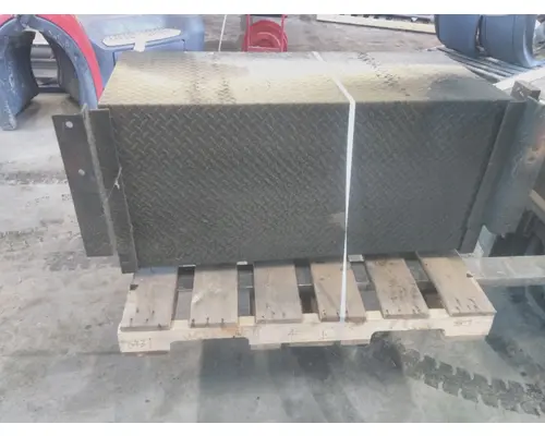 FREIGHTLINER CENTURY 120 TOOL BOX