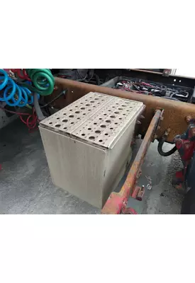 FREIGHTLINER CENTURY 120 TOOL BOX